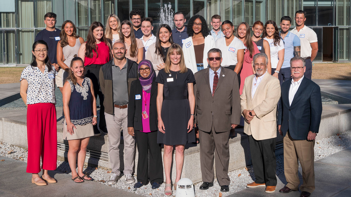 Group of faculty, staff and students at Orientation