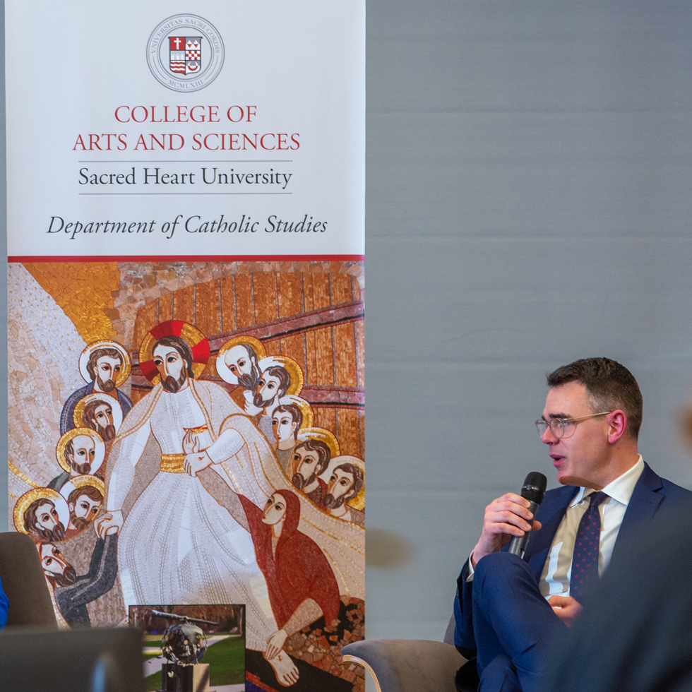 Michael O'Loughlin speaking to audience