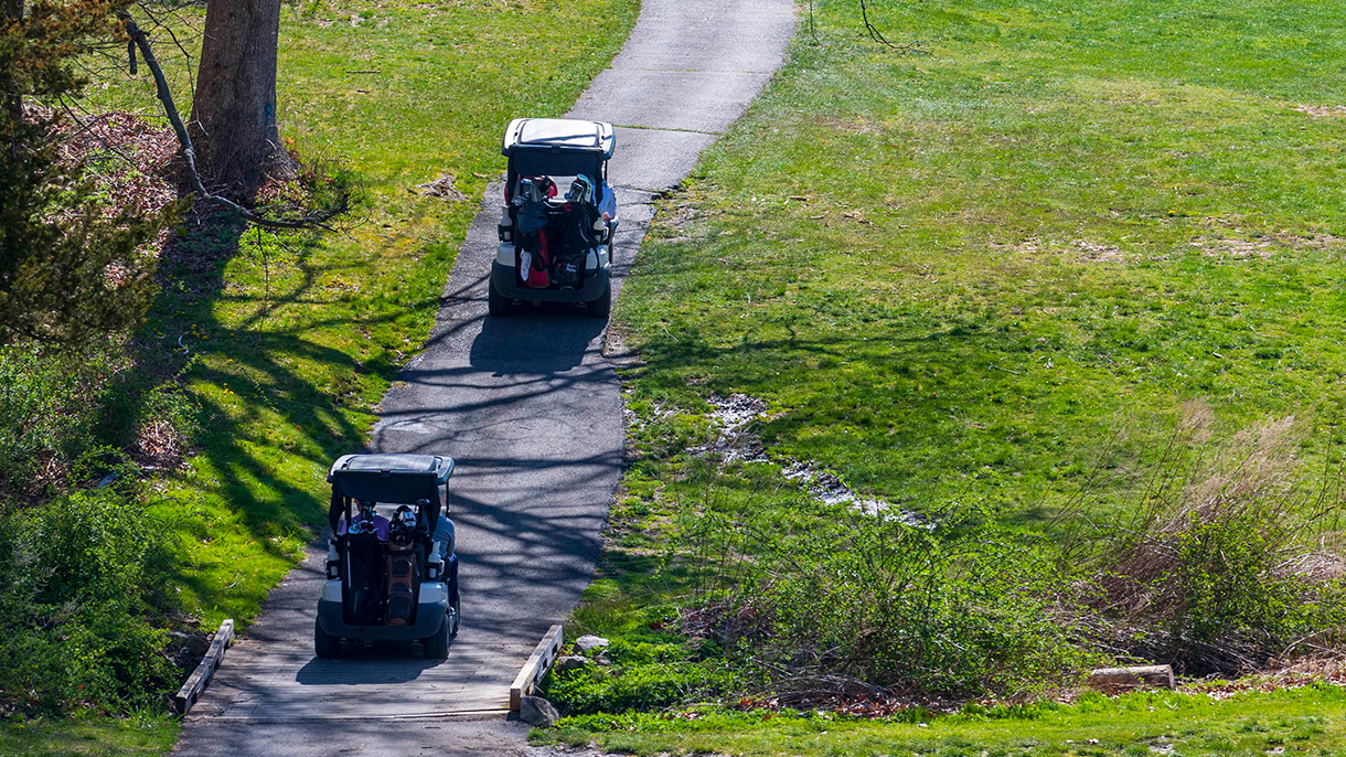A beautiful day for golf at the Fairchild Wheeler Golf Course.