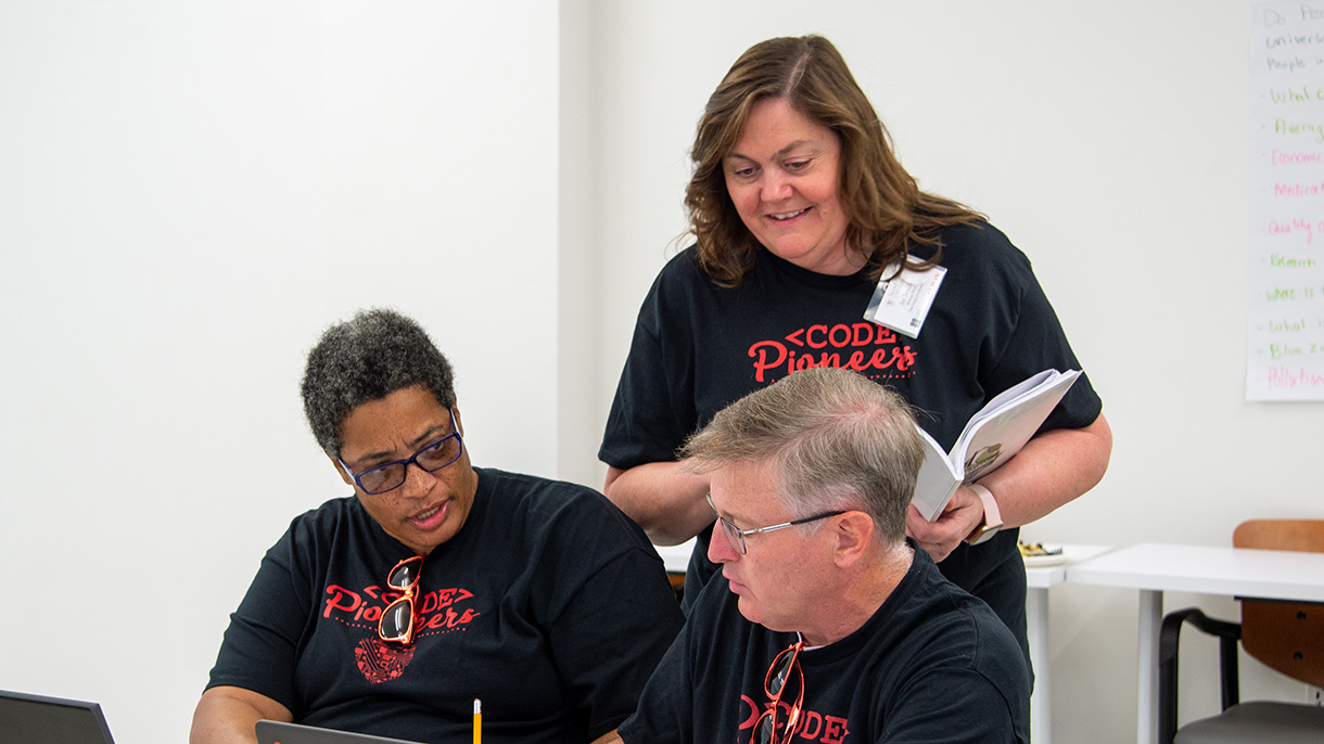 Data Science Facilitator Joy Straub and Bridgeport Public Schools teachers
