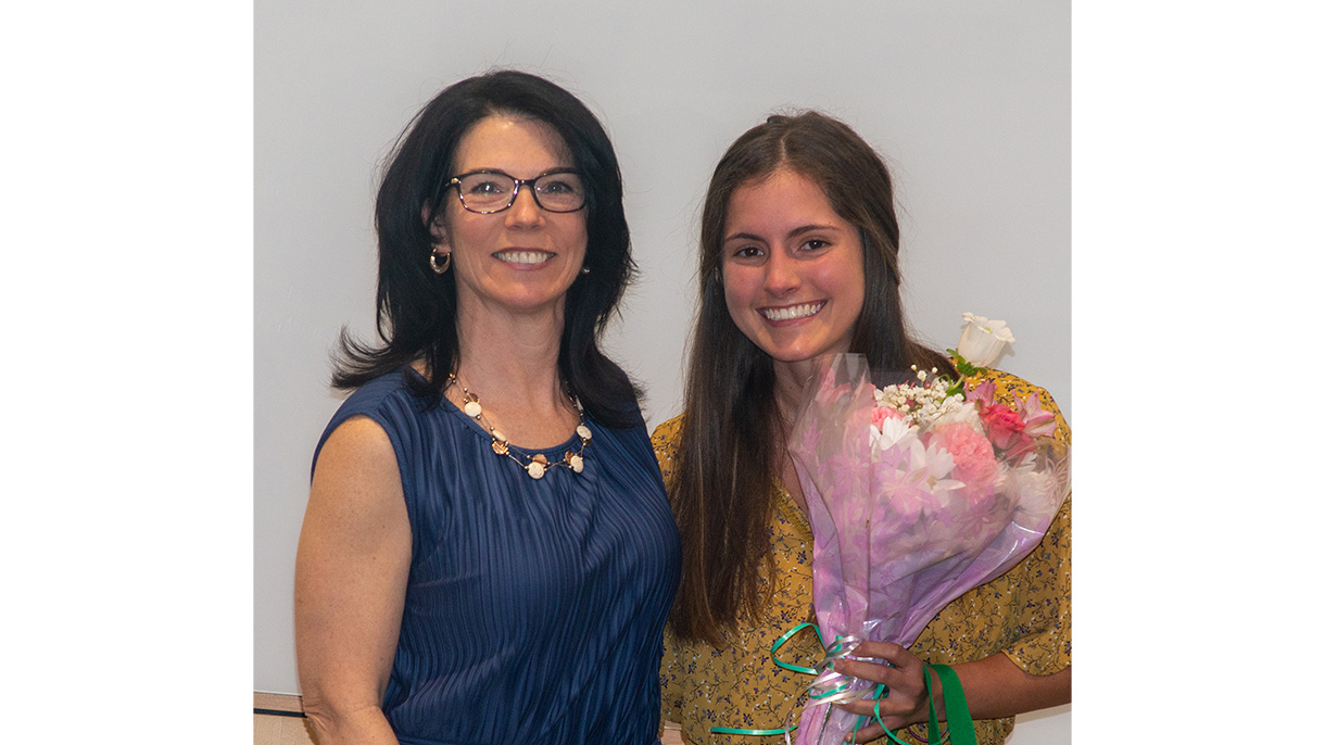 Left to right – Professor Gina Reitmeyer, Marissa Pettinelli '22