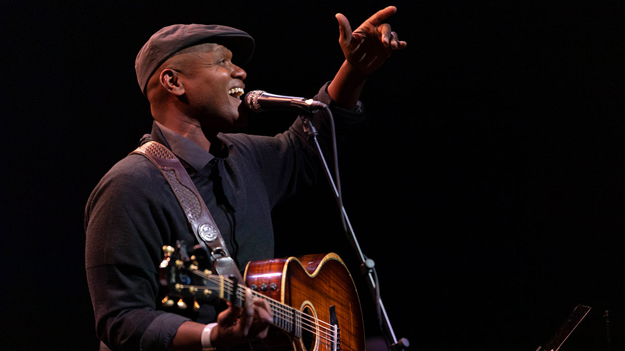 Singer Javier Colon performed the music of James Taylor