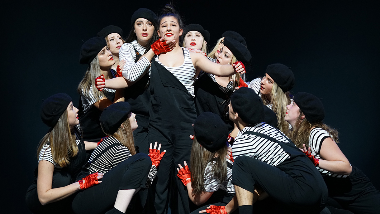 dance students at SHU