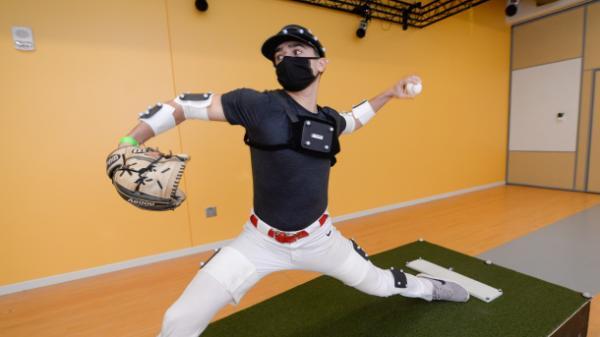 baseball player in motional analysis lab