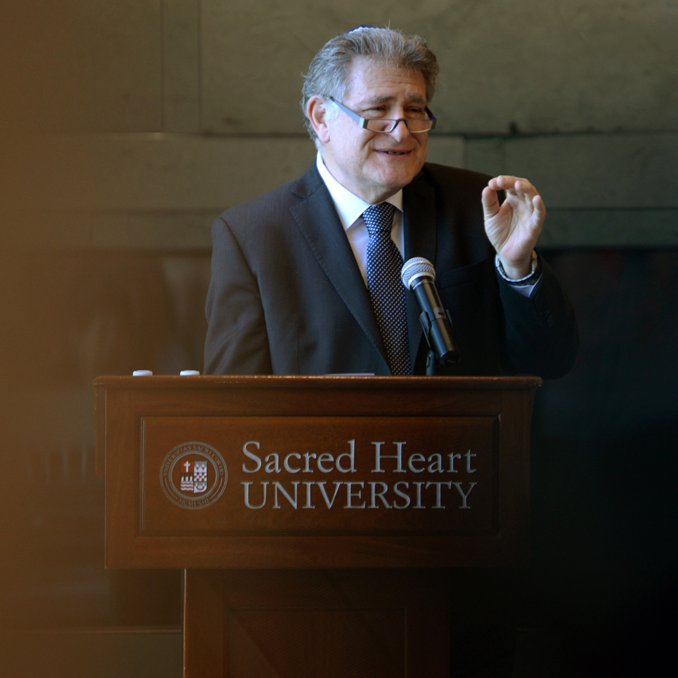 Rabbi Abraham Skorka speaking at the dedication of Jorge Bergoglio Hall