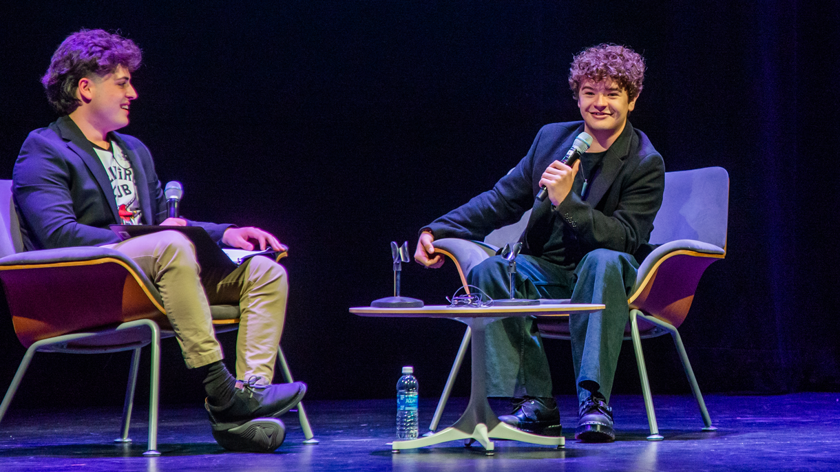 Gaten Matarazzo being interviewed