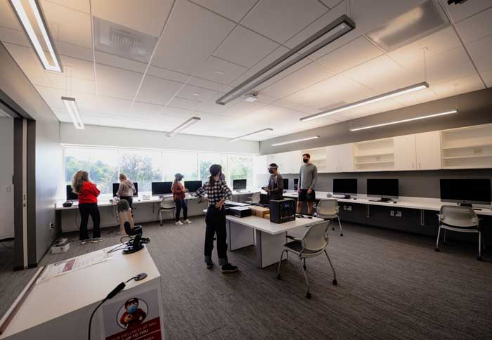 Students using VR in the NeXReality Lab