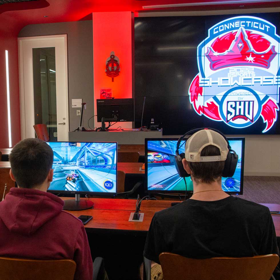 Students playing video games in lab