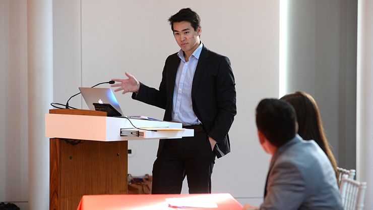 students in an economic class