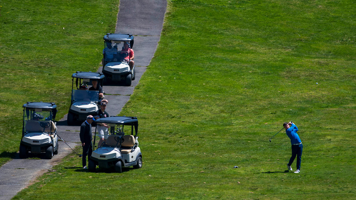 Students, faculty and alumni enjoyed a beautiful spring day on the course.
