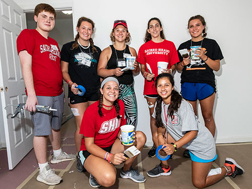 group of student voluenteers