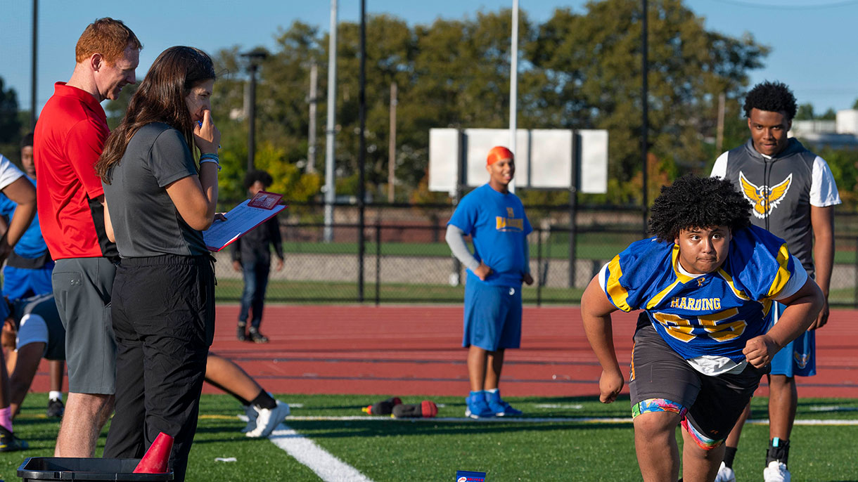 undergraduate Exercise Science clinical students in the Pioneer Performance Center