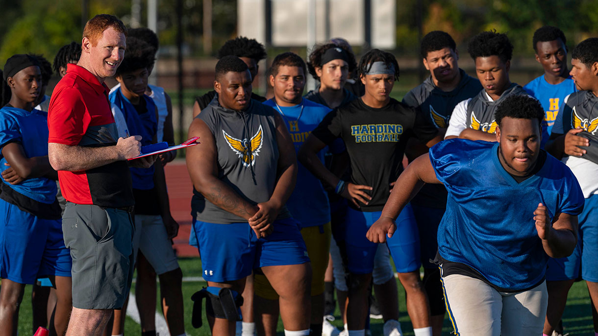 undergraduate Exercise Science clinical students in the Pioneer Performance Center