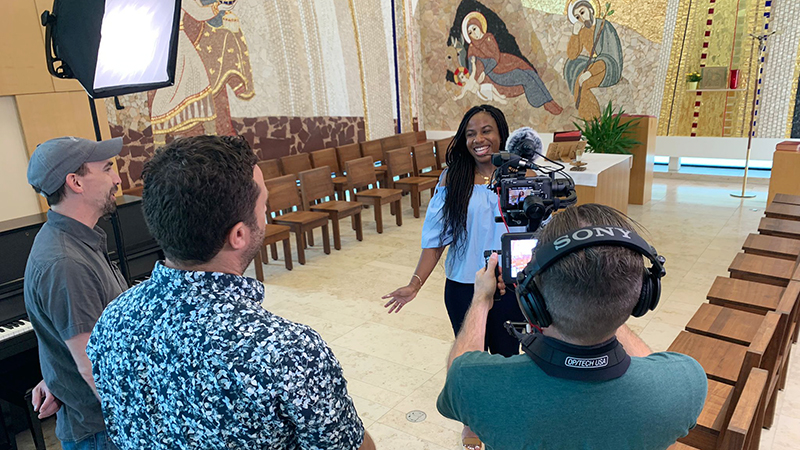 student being filmed for The College Tour