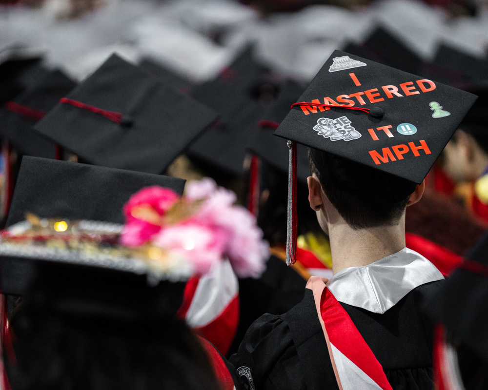 Graduation cap that says I Mastered It MPH