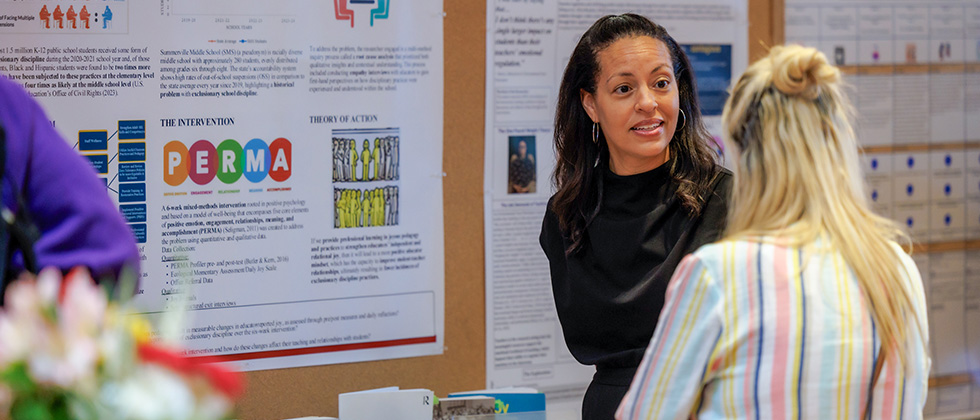 Student explaining a project