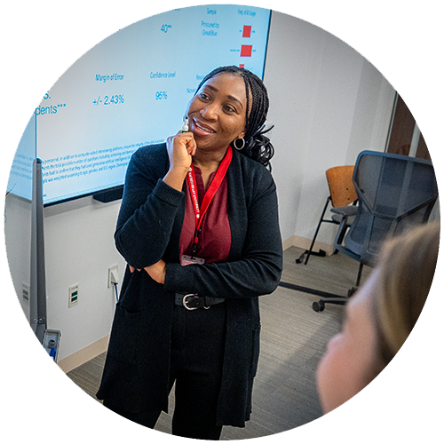 Foluke Omosun teaching a class