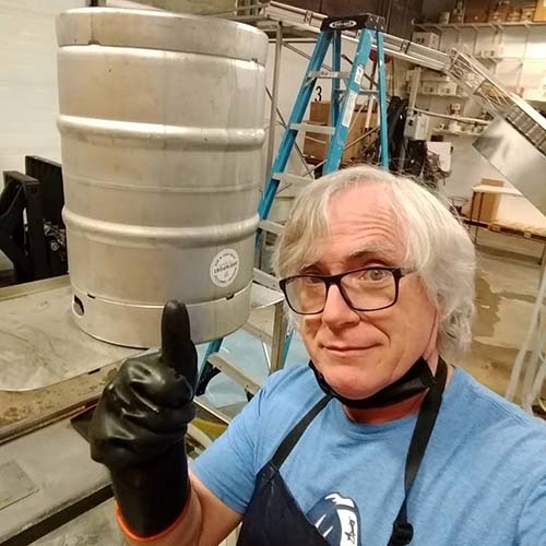 Brewing Science alum in brewery